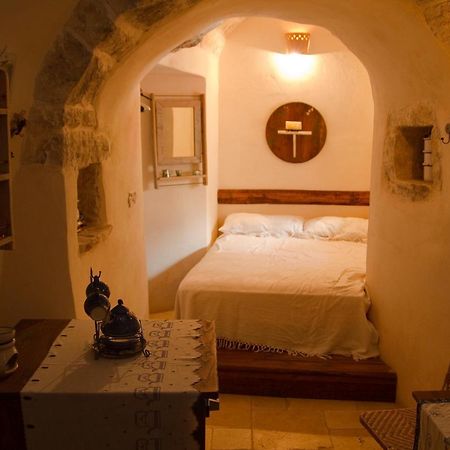 Апарт отель I Trulli Di Acquarossa Чистернино Экстерьер фото