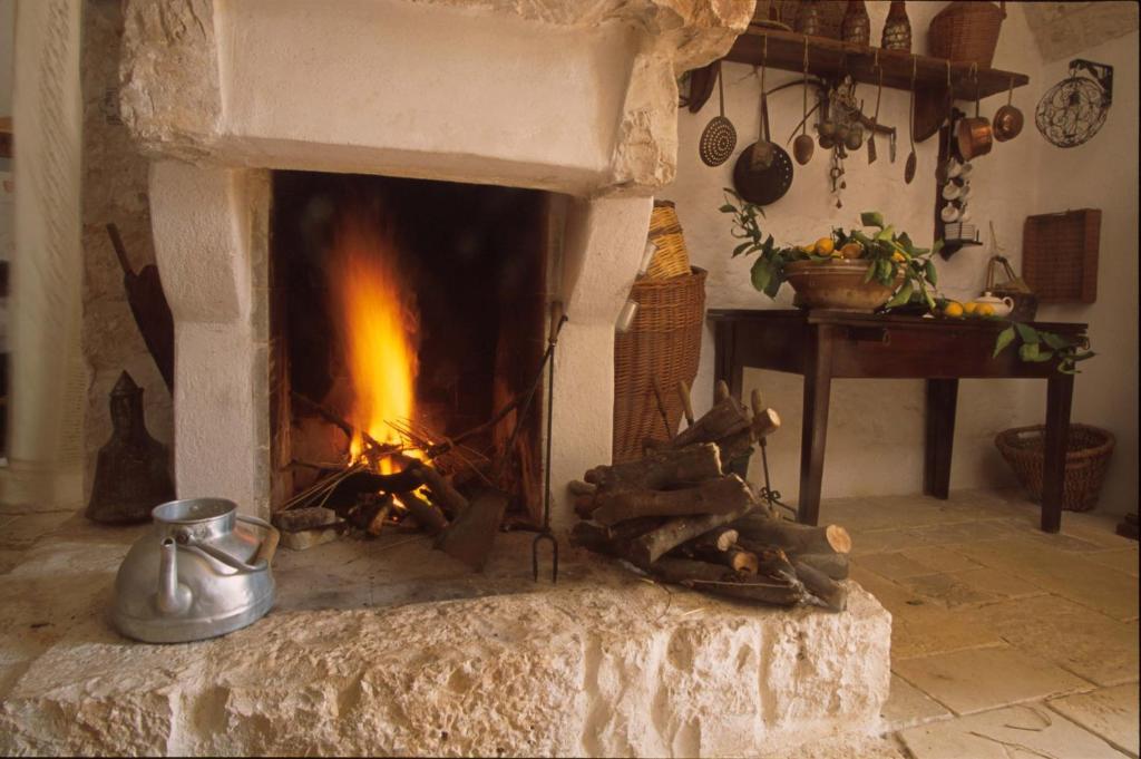 Апарт отель I Trulli Di Acquarossa Чистернино Экстерьер фото