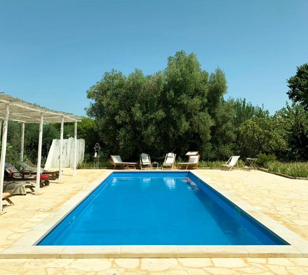 Апарт отель I Trulli Di Acquarossa Чистернино Экстерьер фото