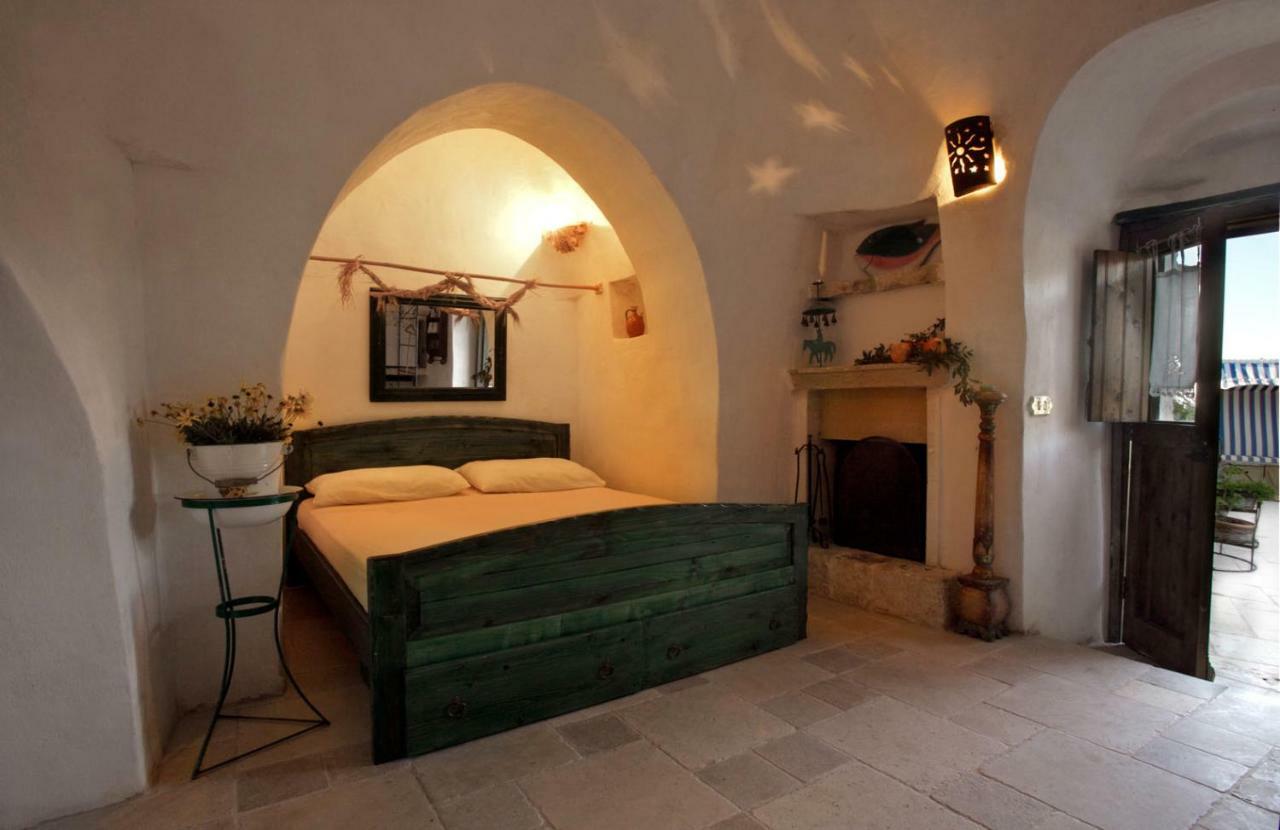 Апарт отель I Trulli Di Acquarossa Чистернино Экстерьер фото