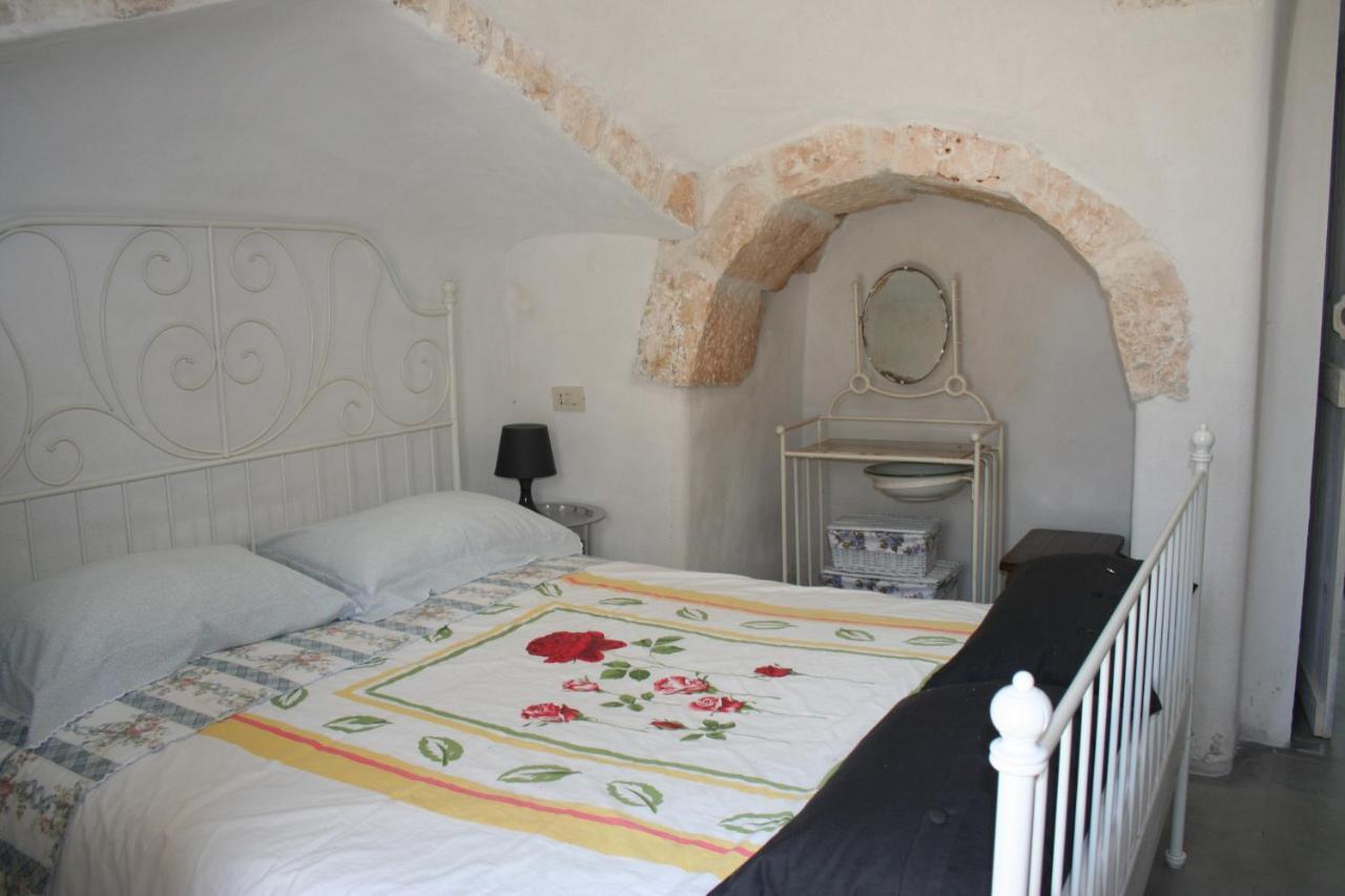 Апарт отель I Trulli Di Acquarossa Чистернино Экстерьер фото