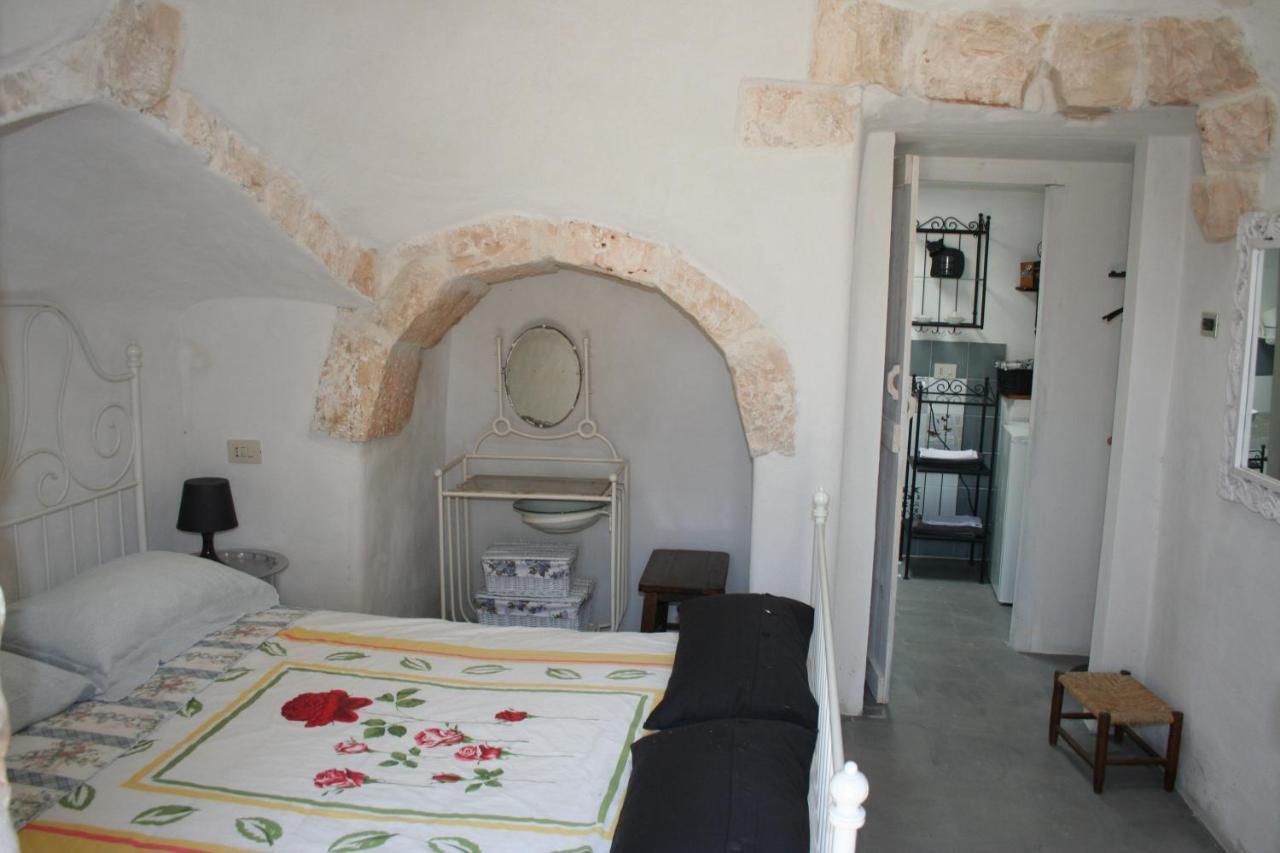 Апарт отель I Trulli Di Acquarossa Чистернино Экстерьер фото
